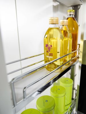 КОМПЛЕКТ №1 Юбокс, Диспенса Джуниор Слим 300 мм, H 695-783, Арена КЛАССИК, 1 полка + 1 Юбокс, цвет ХРОМ Kessebohmer | официальный магазин